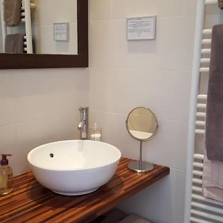 La Halte Montaigne 2* Bordeaux